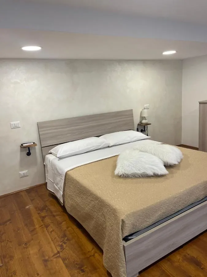 Apartment Appartamento Melissa 2 Naples Italy